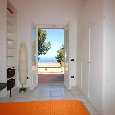 Apartman Il Cappero Con Vista Mare