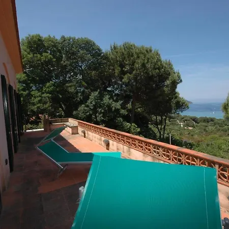 Il Cappero Con Vista Mare *